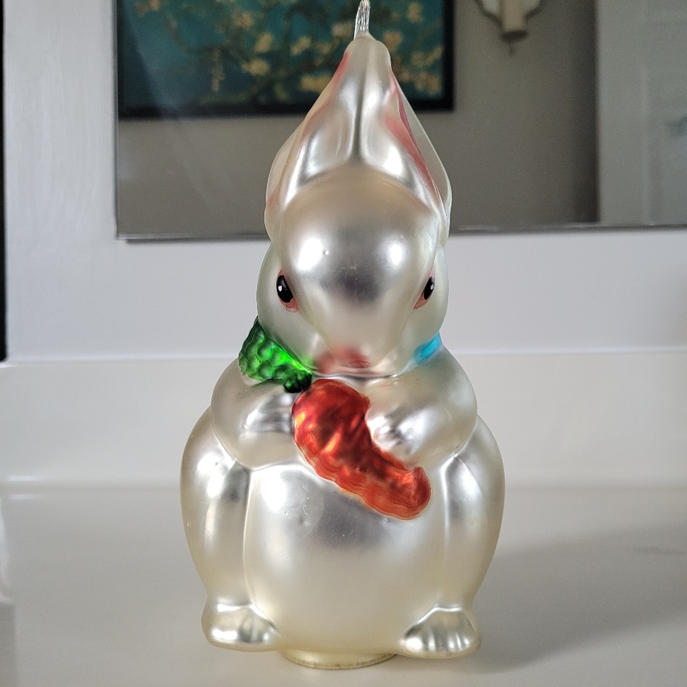 DEPT 56 Bunny  Hand-blown & Hand Painted Mercury Glass (9 inches tall) - Picture 3 of 12